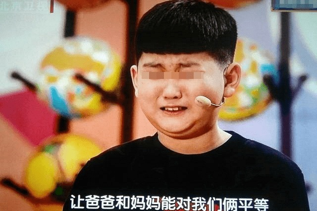 原创生二宝后，大宝经常找茬，质疑妈妈不会带孩子：妹妹被拐跑怎么办