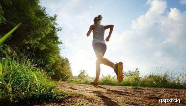 怎么学会跑步 35b7272fc6284ef68aa8a600d04a2b6c.jpeg