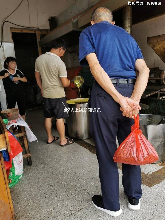 颅骨|上饶吕来清:交通事故致颅骨破碎花16万 开榨油店供两个儿子读书七年未修补
