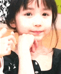 她是cristina,中文名克里斯蒂娜,是西班牙和韩国的混血儿,因为她可爱