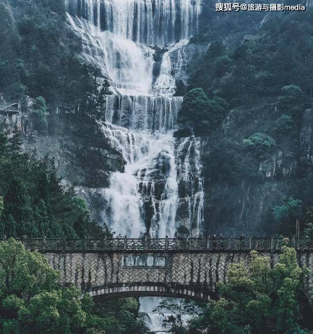 浙东最美峡谷，因风景太美被李白写诗点赞！惊艳程度不输黄山