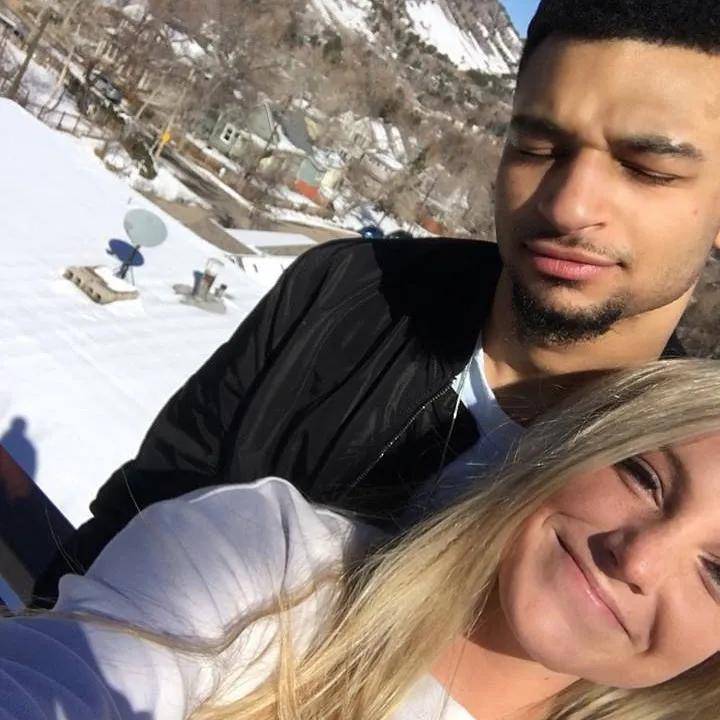 穆雷事件重演!詹姆斯和女明星被黑客攻击:不