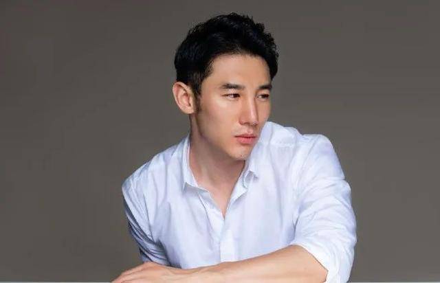 张萌白冰金莎《神话》现状：有人离婚整容就她