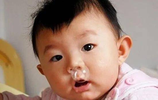 宝宝|宝宝鼻塞怎么办？不同颜色的鼻涕有什么含义？