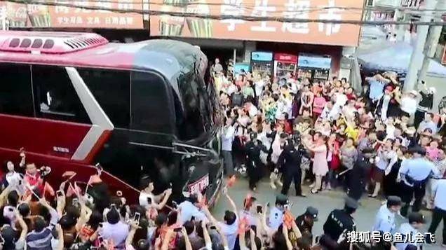 高考|高考加工厂毛坦厂中学到底有多厉害毛坦厂餐馆晚十点半后禁止营业