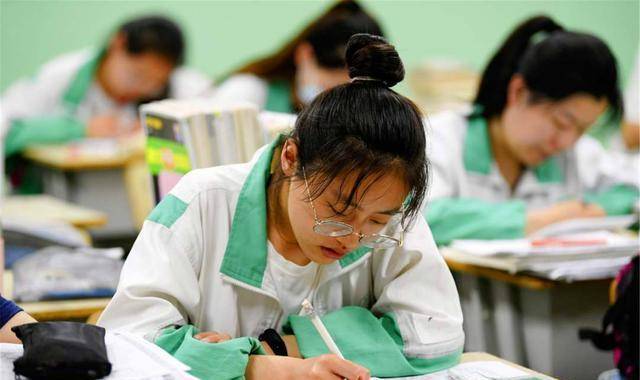 高考前30分钟,你的状态决定你能发挥几成实力,教你如何超常发挥 高考前30分钟,你的状态决定你能发挥几成实力,教你如何超常发挥