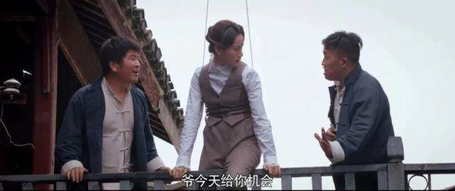 职场|原创抠图、替身、轧戏、爆黑料，娱乐圈生存法则太残酷！