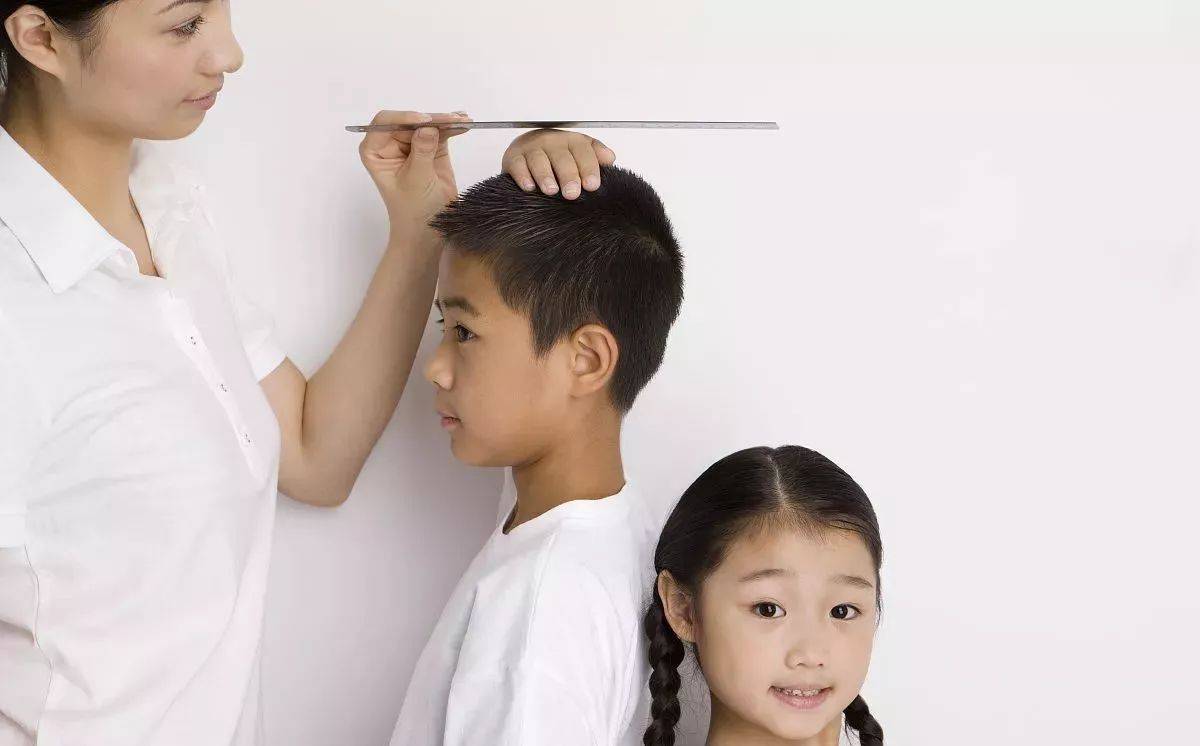 身高|近半孩子未达到遗传身高，是否达标，参照这一标准因几个“坑”