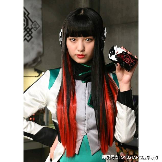 亚克新形态登场:假面骑士亚克一