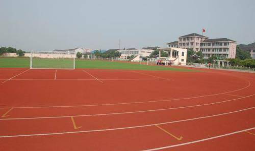 四川“最知名”2所中学，一所名声在外，另一所一本升学率达9成
