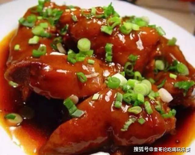 文化渊源,下面介绍一下做法: 孟家扒蹄 图片 孟家扒蹄 首先 食材 猪蹄