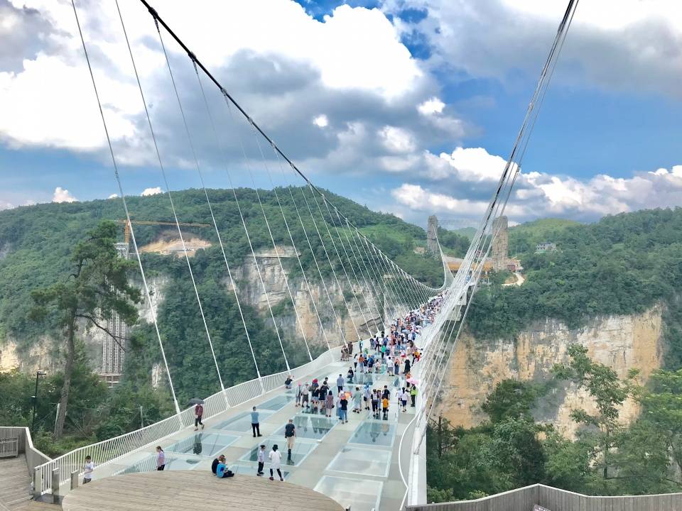 去张家界旅游有哪些必玩景点?门票多少钱?行程如何安排最合适?