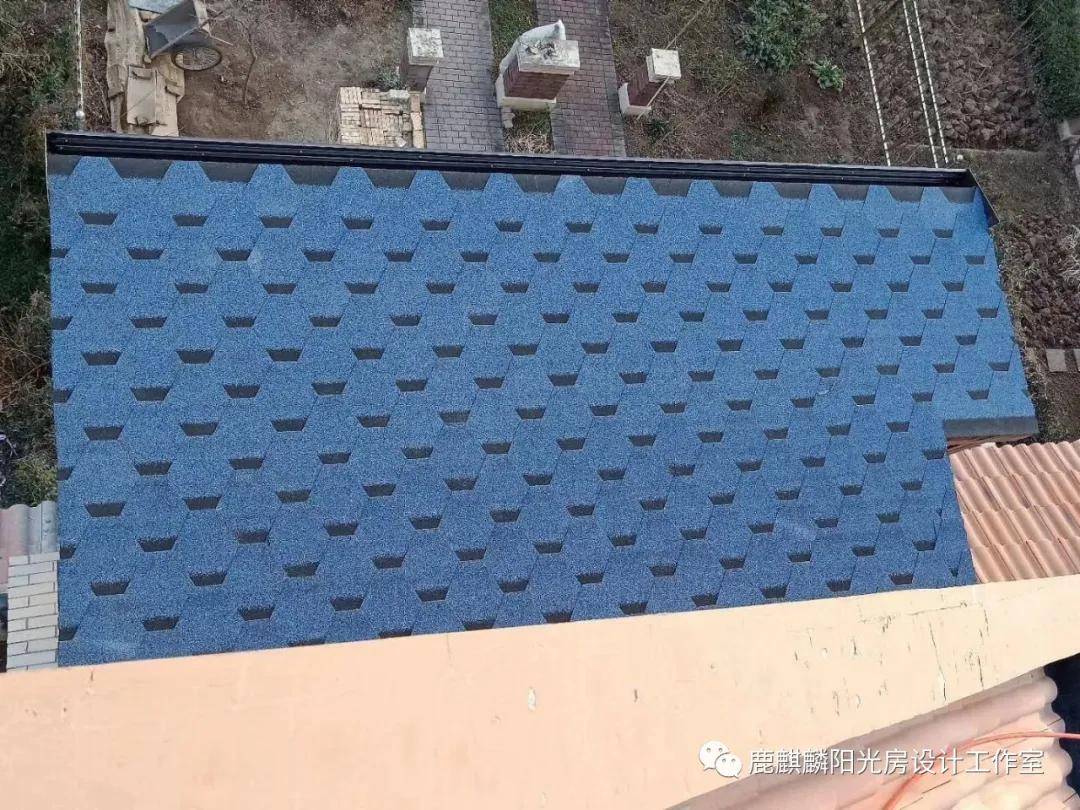 洛阳别墅封露台，怕晒怕热，就用这种钢结构水泥板实顶阳光房工期快