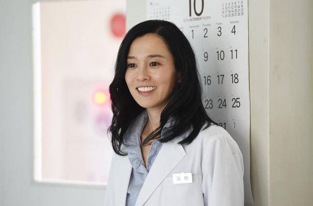 看新闻却得知丈夫出轨!50岁日本女星宣布离婚