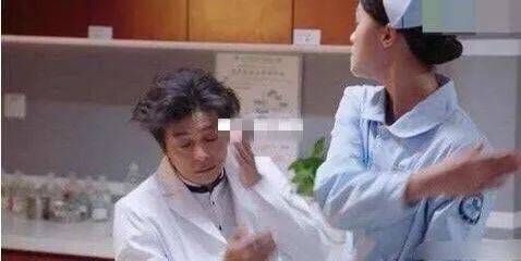 李佳航|原创蓝盈莹演戏下手重，曾将李佳航打到耳鸣，还洋洋得意被网友狂喷