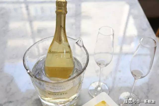 舒爽|你怎能不懂起泡酒，这样喝更舒爽炎炎夏日