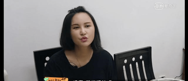 原创袁弘和母亲起争执，婆媳关系一触即发，张歆艺机智应对化家庭矛盾
