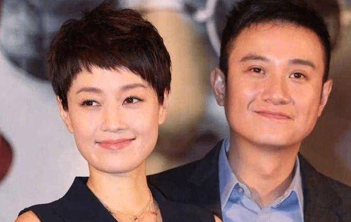 马伊琍“春风得意” 文章却已满脸沧桑 离婚一年已天壤之别