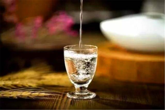 原创俗语“父母在，兄弟姐妹是一家”，下一句才是精华