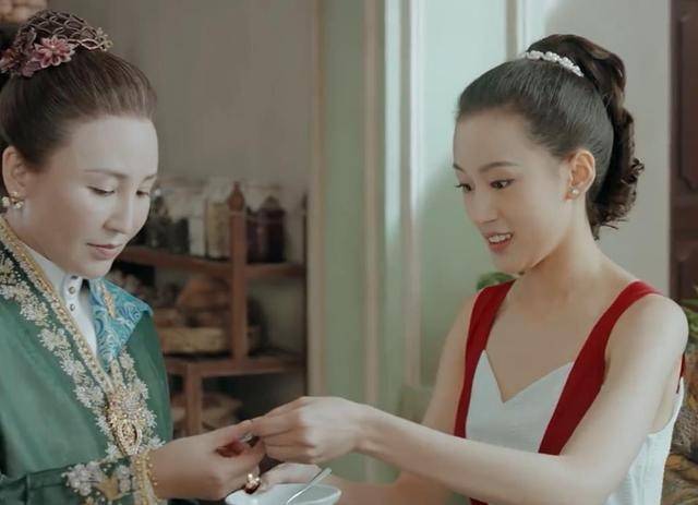 《小娘惹》中最让人心疼的角色不是月娘和菊香,而是玉珠