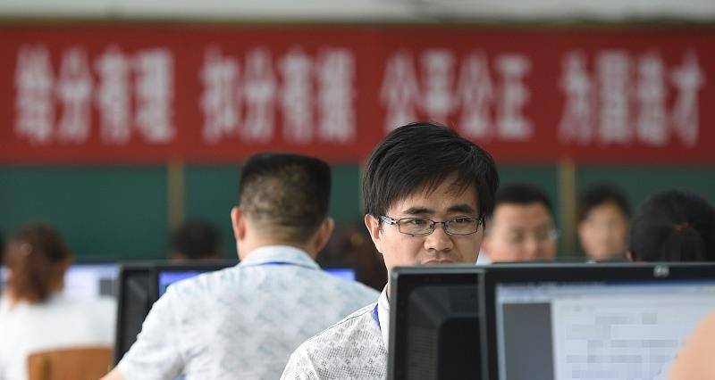 高考阅卷，是机器阅卷，还是人工阅卷？这些“答题细节”容易失分