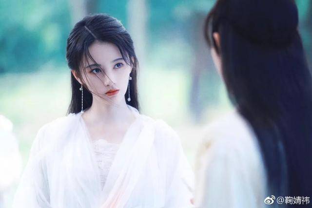 19版白娘子五美女魅力：鞠婧祎最靓？肖燕赵樱子