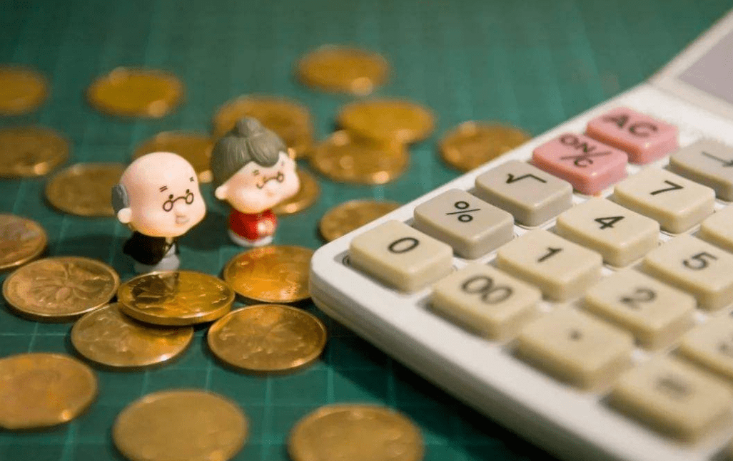 下半年退休真比上半年退休，养老金拿的多吗？几月退休重要吗？