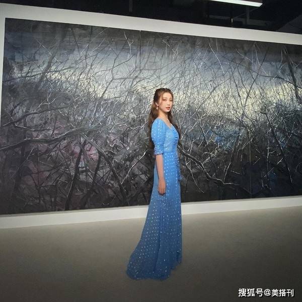 新造型|虞书欣出道即素人？新造型土到认不出，选错裙子显老十岁