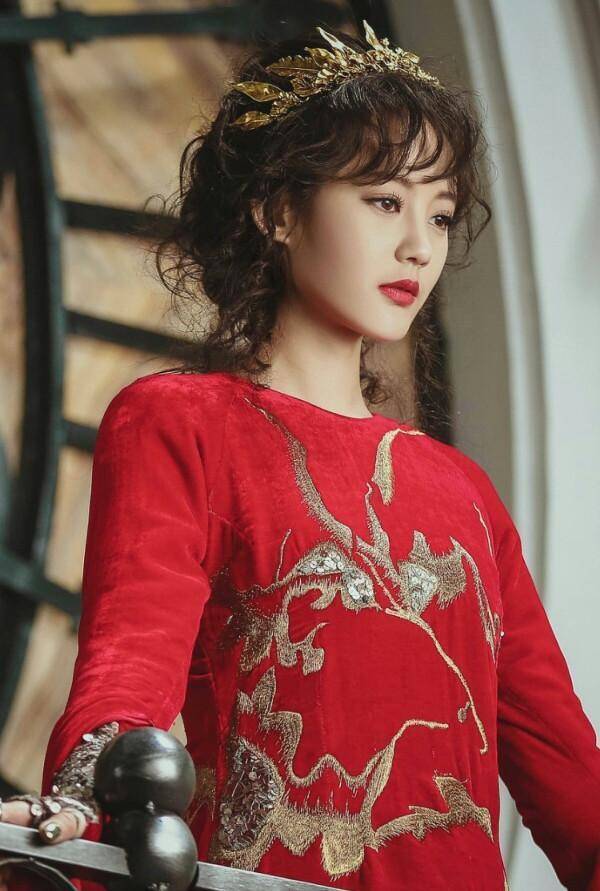 王一博粉丝帮宋茜拒演《洛阳》？粉丝干预过多