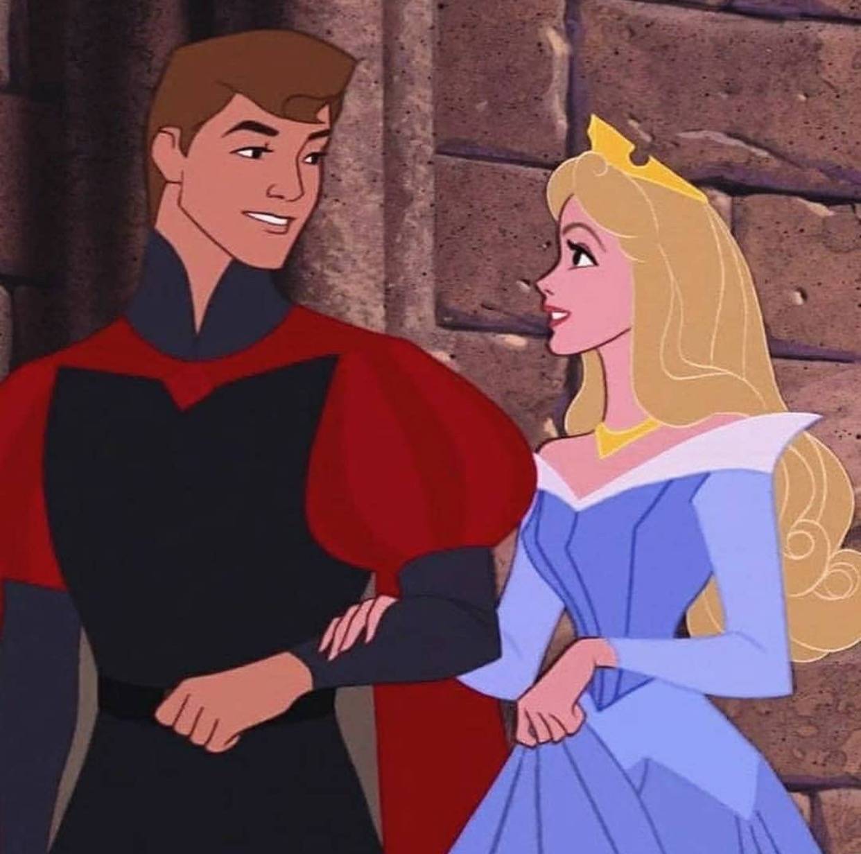 最初版“迪士尼公主与王子”还记得？老版公主很美丽、王子却粗糙_情侣