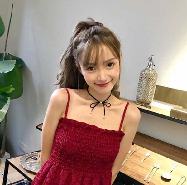 林小宅否认劈腿，18天两份分手声明，芒果台节目