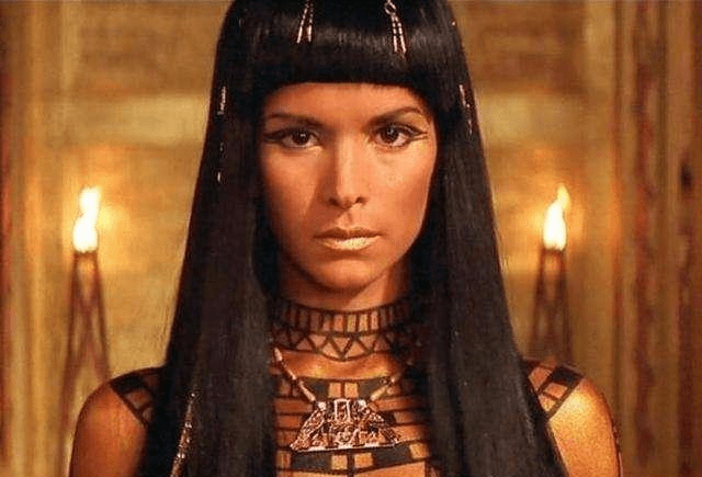 原创引发多起意外的埃及公主木乃伊,最后上了一艘轰动世界的邮轮!