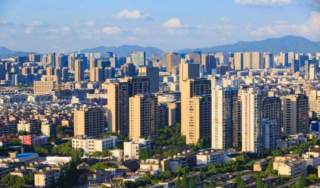 全国住房人均_人均住房建筑面积指