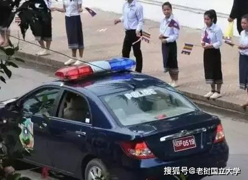 在老挝,哪些车咱惹不起?交警拦不拦你不止是看心情!_车牌