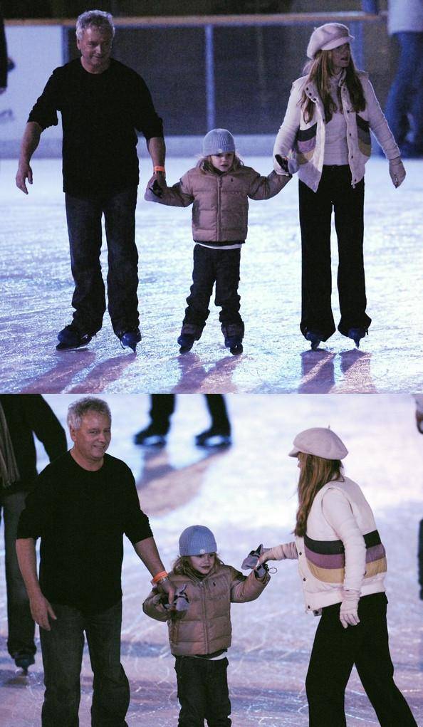 18岁罗密欧晒与女朋友合影，扎着小辫五官与贝嫂