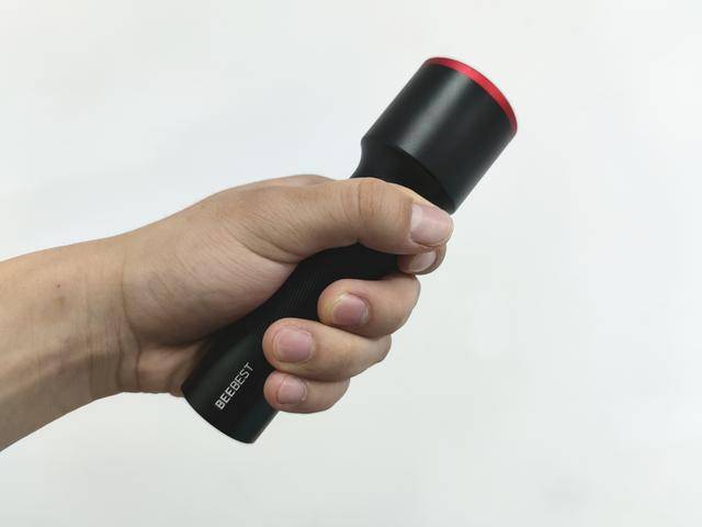 求救信号除了sos还有哪些 405486273f064183b50fb8140a0da186.jpeg