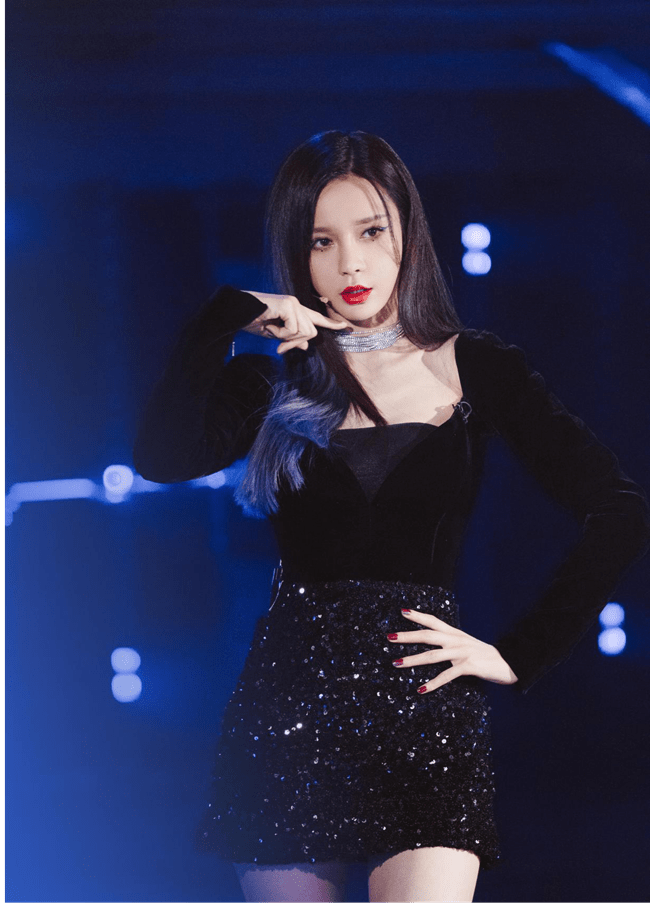 芭比|程潇换个发色美到爆棚，沈梦辰渐变染惊艳，快get爱豆的神仙发色