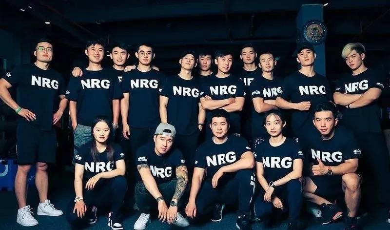 款式|企业定制文化衫，短袖的款式和印字内容怎么选？