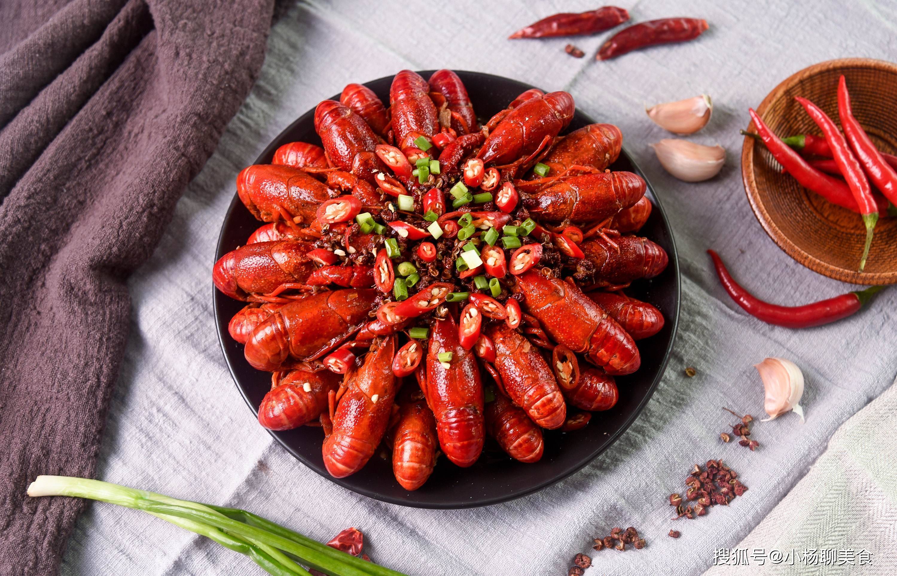 如何简单快速地吃虾 c65df86f0fcc4e12a1674e99bd12d7a0.jpeg