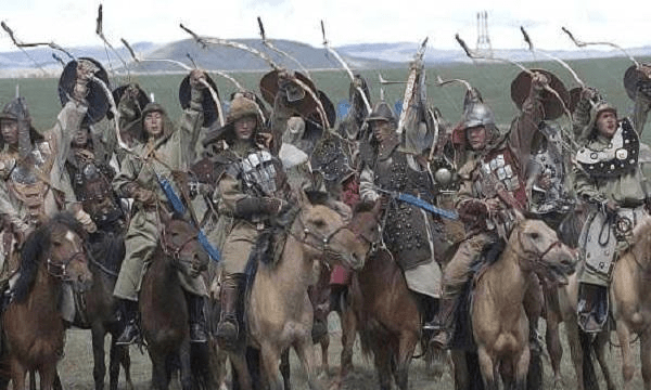 中国兵排行_世界总兵力排行榜,中国倒数第2,最多的国家1300万军队