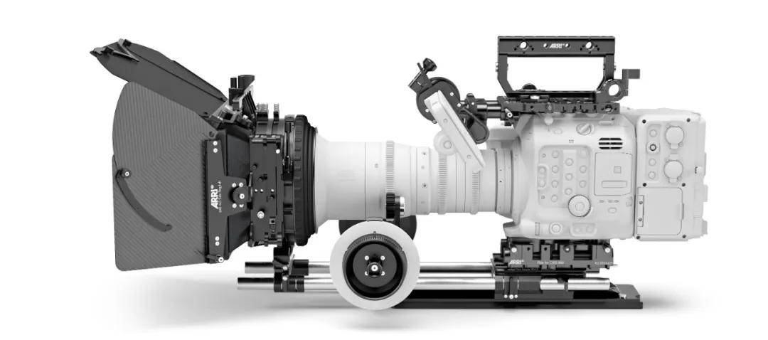 一次专业领域的突进： ARRI为EOS C500 Mark II推出专业套装