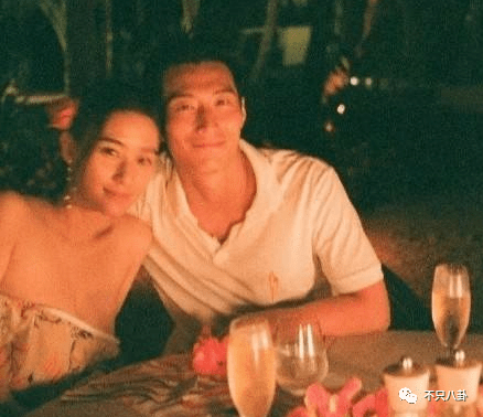 何超莲窦骁最新同款 be8418c025534189aa6eedc9fe138c8b.png