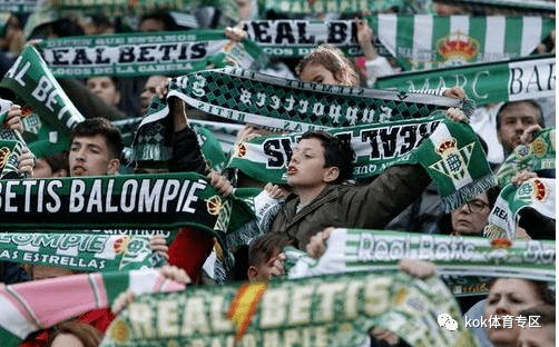 2020塞维利亚西甲最_2020-7-1703:00西甲37轮:皇家社会VS塞维利亚