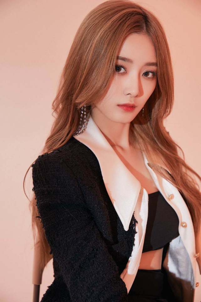 人意|原创没能出道让人意难平,但黄子韬对她真不错,谈恋爱了?