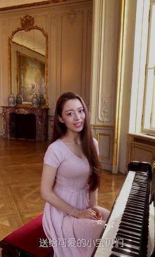 腰肢|有种迷人叫吉娜穿长裙，身材曼妙腰肢纤细惹人羡，男人就爱这一款