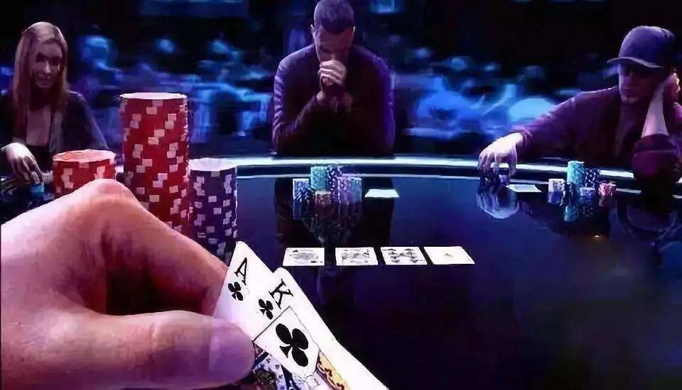 in|送iPad Pro!餐饮5折限时狂欢!in77奇遇节,今夏带你巅峰开局!