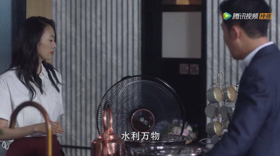 顾佳|《三十而已》初谈：钱能带来的优越感，怎么那么大？