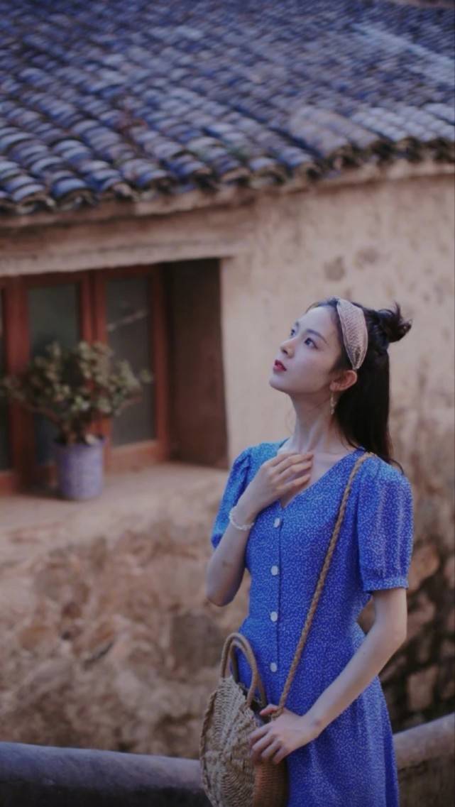 唐人|原创陈瑶旧照曝光，多年前的她就已经如此美了，特别是气质太清新甜美