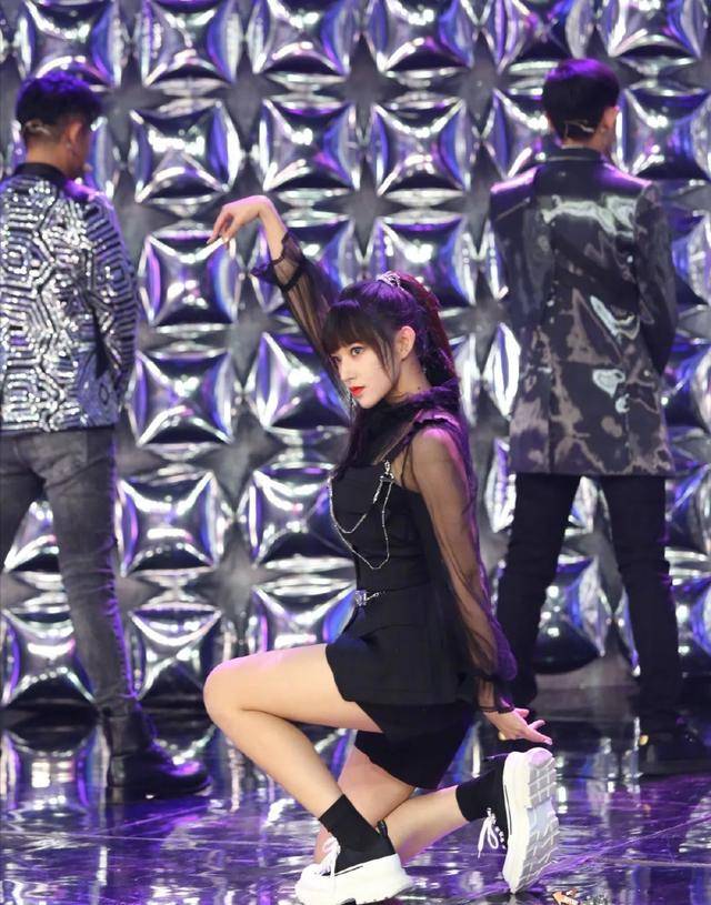 孙耀威|原创孙耀威喜提C位，曾毅成Rap担当，《追梦的哥》Up7组合何去何从