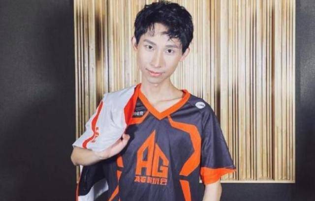 去向|他曾是全网公认第1李白,热度不输梦泪和孤影,如今去向成谜